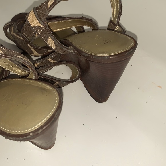 Brown Kelly and Katie heels - Picture 12 of 17